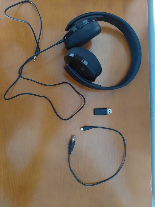 Sony Headset Gaming Wireless Gold PS4