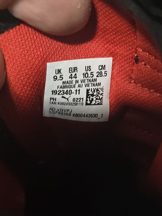 Tênis Puma vermelhos