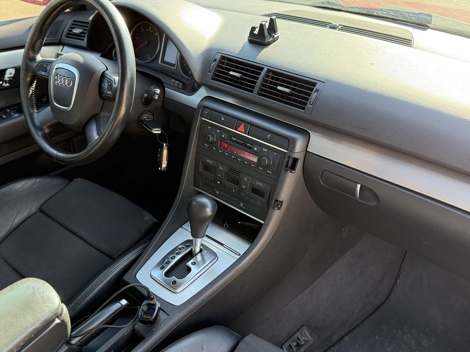 Audi a4b7 2.5 tdi aкпп