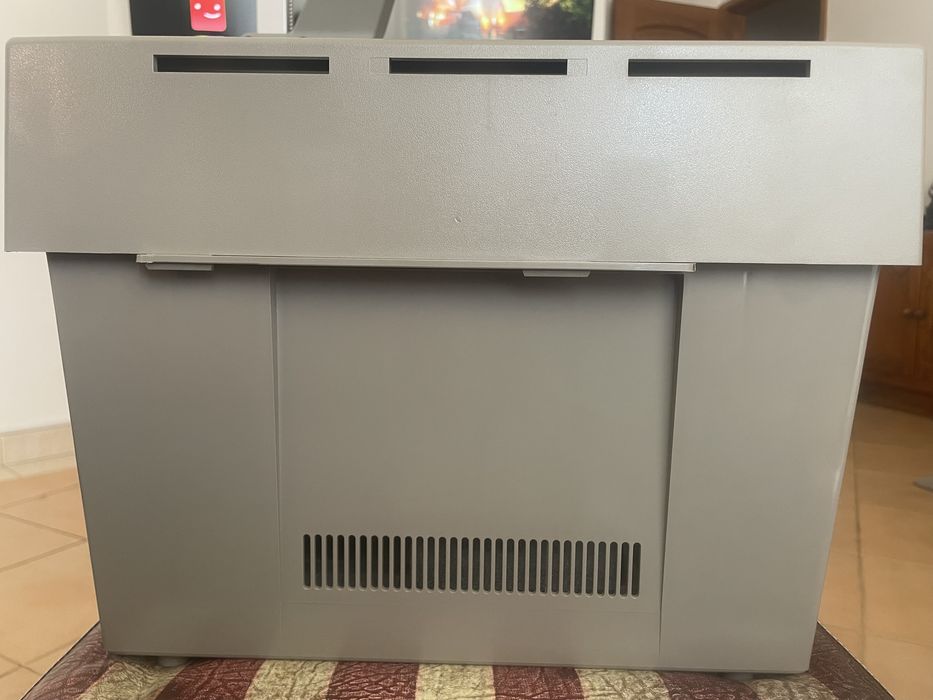 Retroprojetor Kindermann Eco 36 – A funcionar