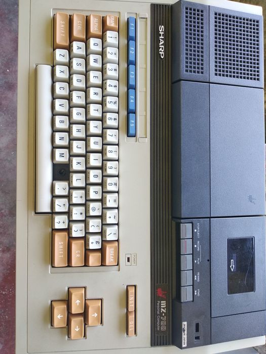 Computador Sharp MZ