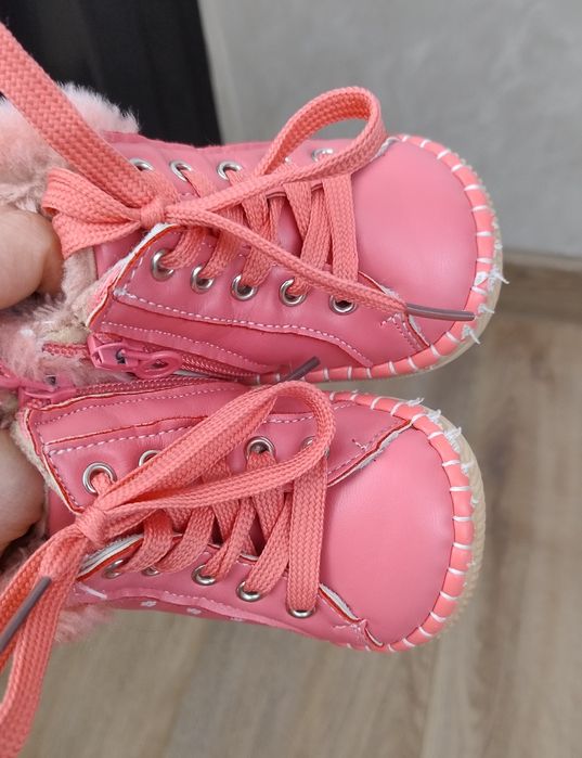 Сапожки/чобітки/ ботінки для дівчинки 1 рік