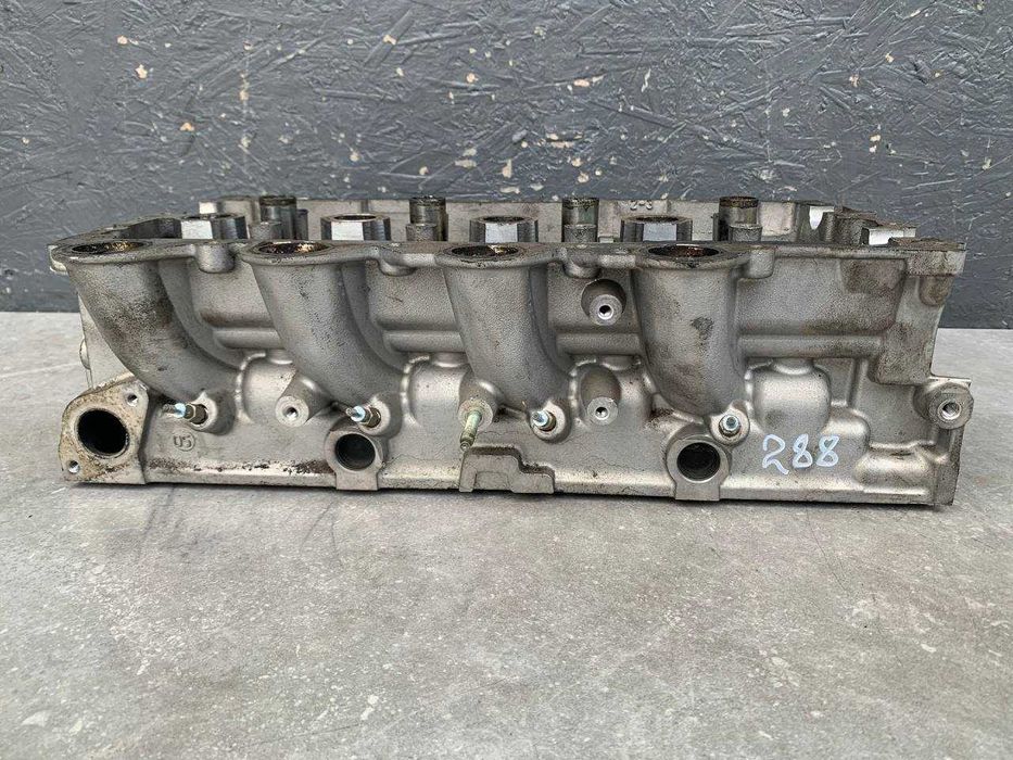 ГБЦ Головка блока Citroen C2 C3 Xsara Peugeot 206 207 1.4 HDi