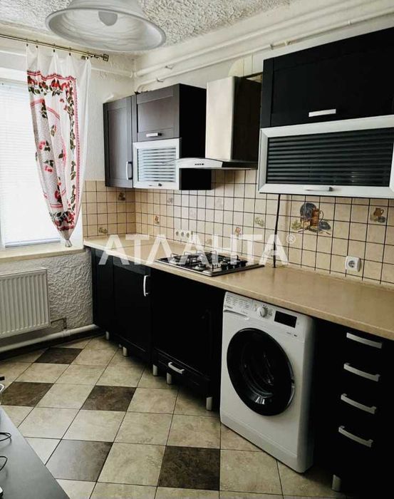 2-комнатная квартира в живописном поселке Фонтанка.