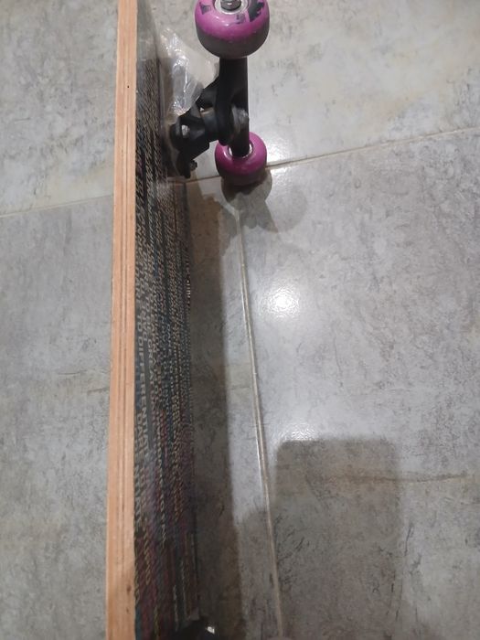 Skate em 2° mão.