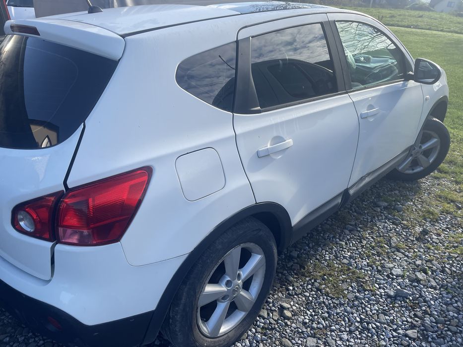 Nissan Qashqai J10 4x4 2.0 dci 150 KM części