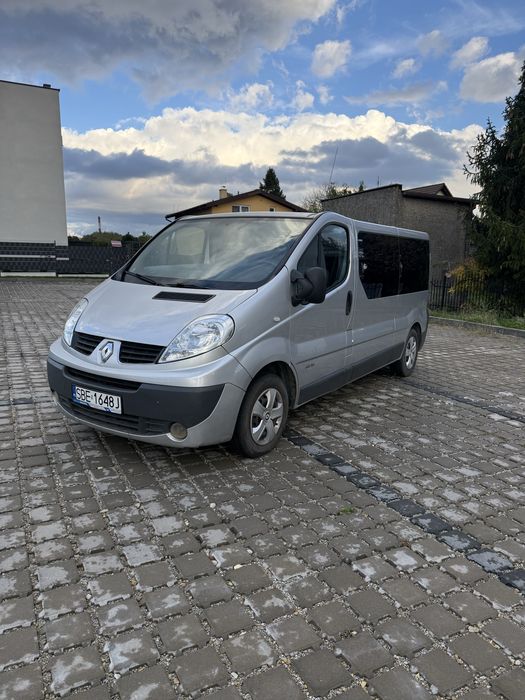 Renault Trafic 2008 2.0 diesel wersja long 9os