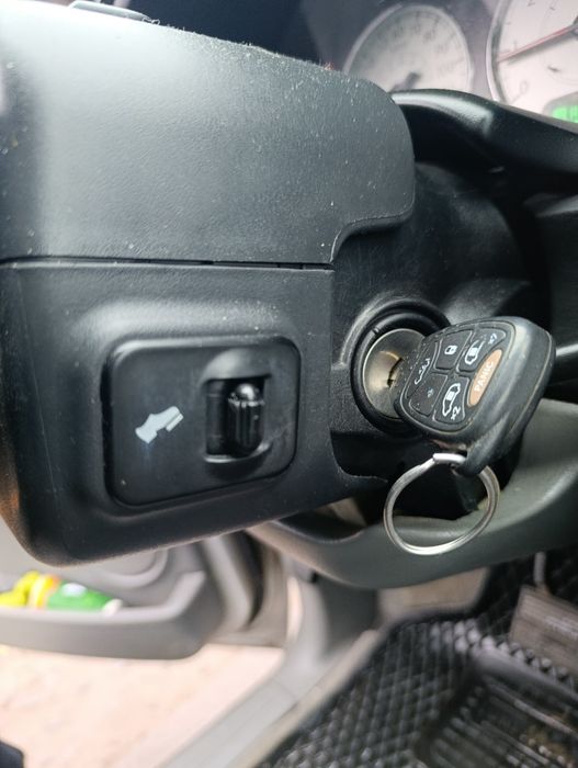 Крайслер Tawn & Country Limited 3.8i