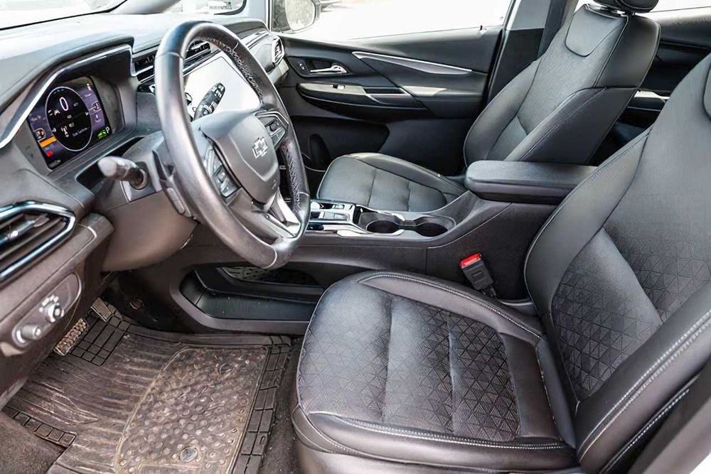Chevrolet Bolt EV 2LT      2023