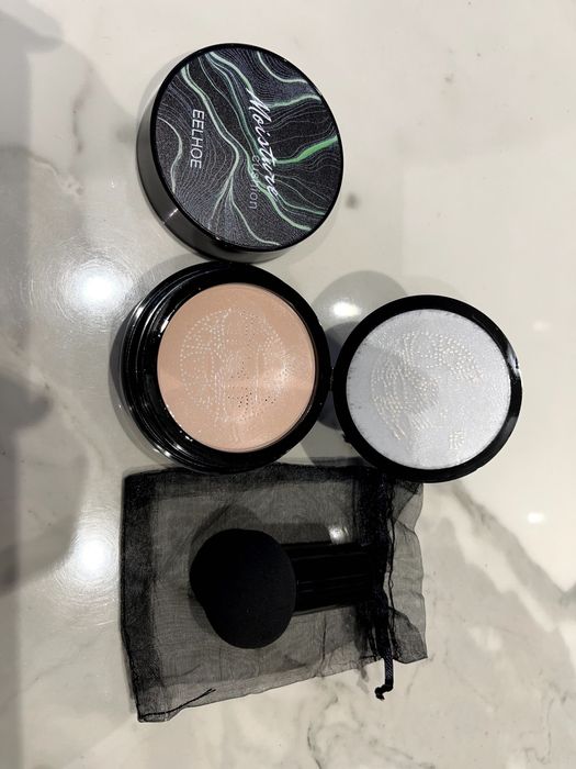 OKAZJA - nowy krem BB EELHOE Moisture Cushion - IVORY