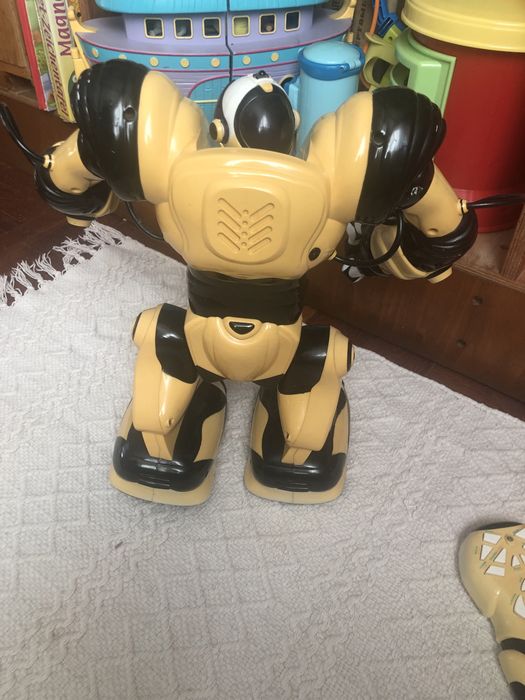 Робот WowWee