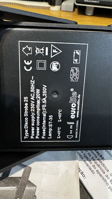 Projetor de luz estroboscopica variavel