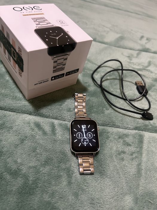 Relogio One smartwatch
