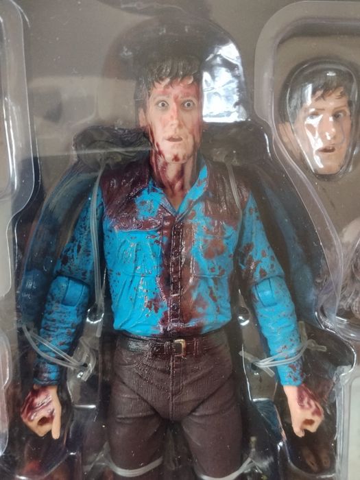 The Evil Dead - Bloody Ash & Cheryl Williams 7” Scale Action Figure (2-Pack)