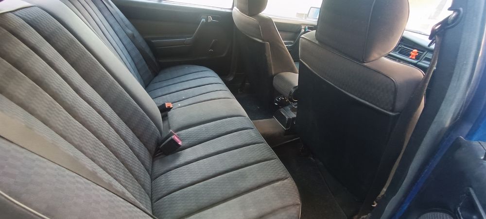 Mercedes 190d com IPO em dias