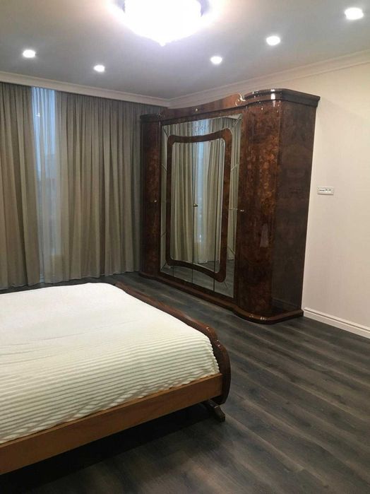 Продам 2-комнатную квартиру, Аркадия, Море, Гагаринское плато  1V33