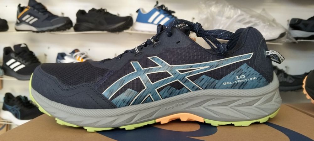 Кросівки asics великі розміра  з 46 до 50.5 та 52.5
