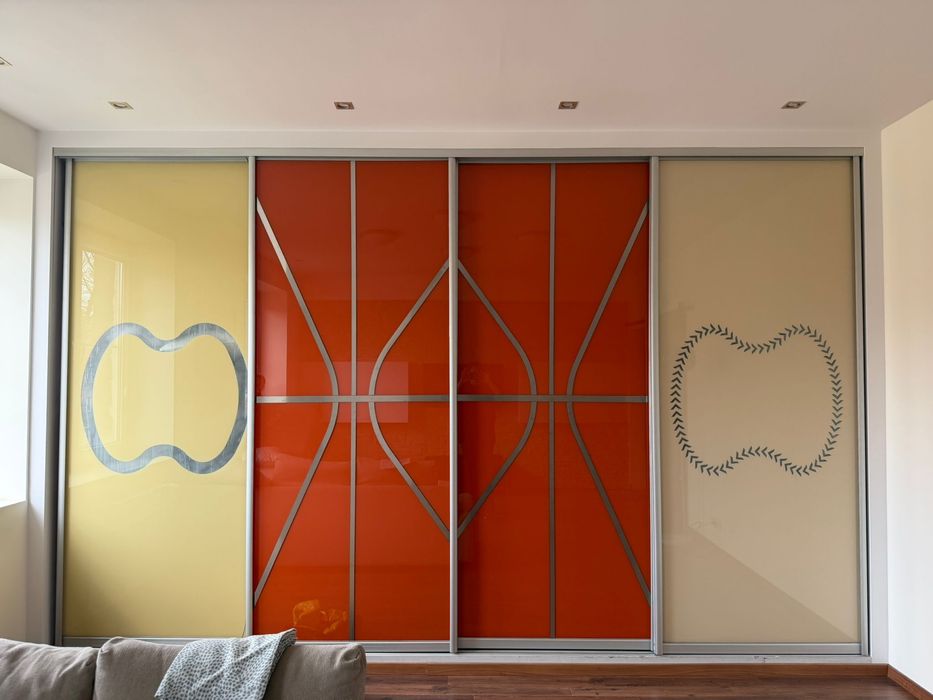 Kompletna duża szafa do zabudowy