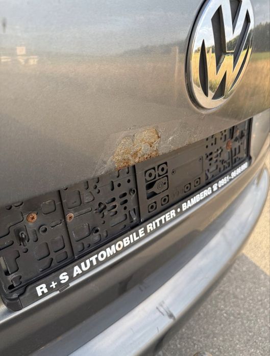 Автомобіль volkswagen touran