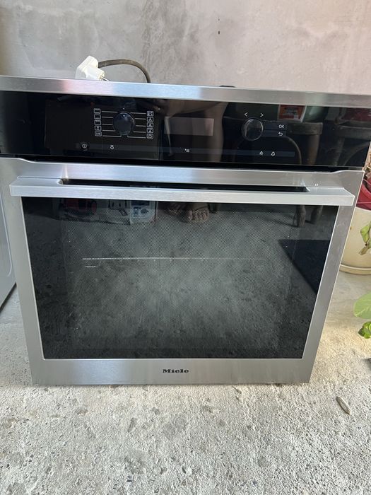 Духова шафа Miele