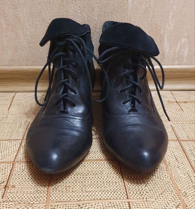 Продам Ботинки Clarks