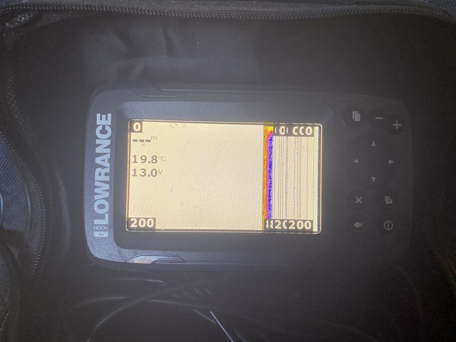 Echosonda lowrance hook x4