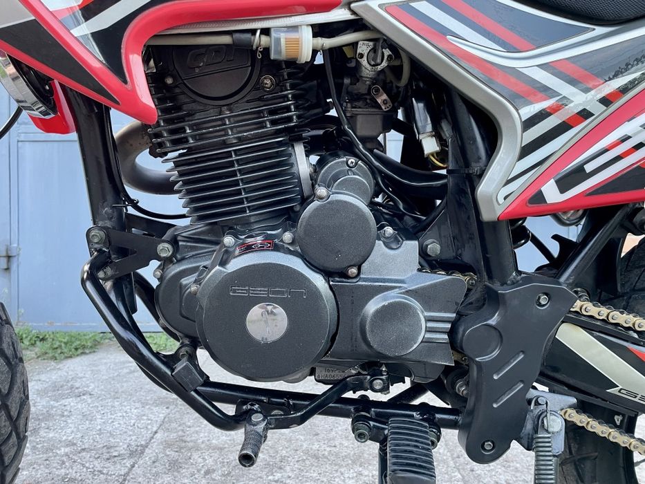 Продам Geon X-Road 250CB