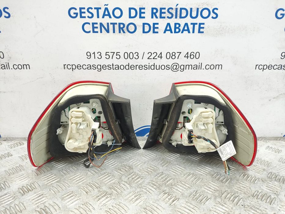 Farolins traseiros trás direito esquerdo LED originais BMW Serie 3
