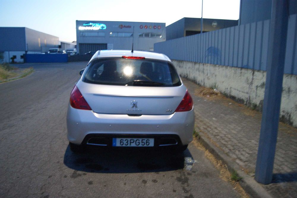 Peugeot 308 2012
