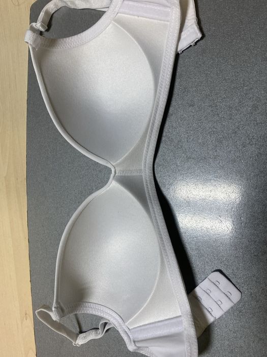 Бюстгалтер чашка 65В