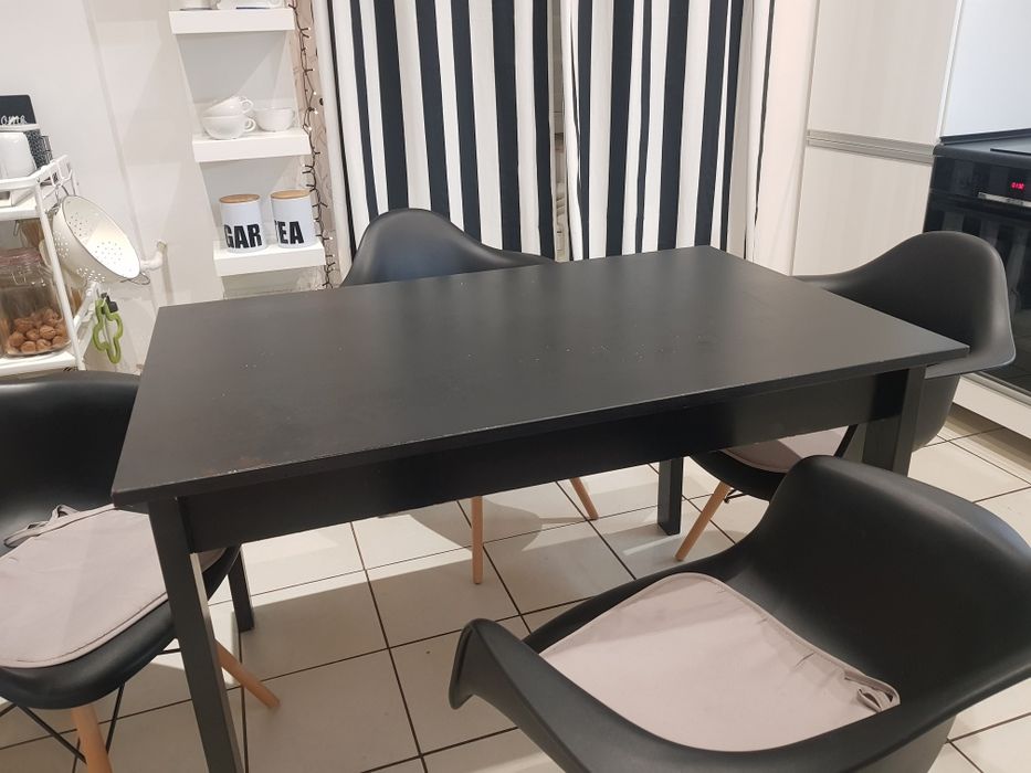 Stół do kuchni lub jadalni