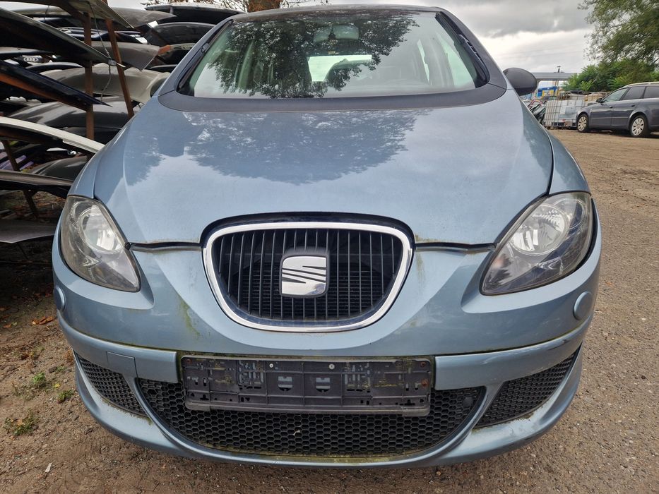 Maska pokrywa silnika Seat Altea LS5V