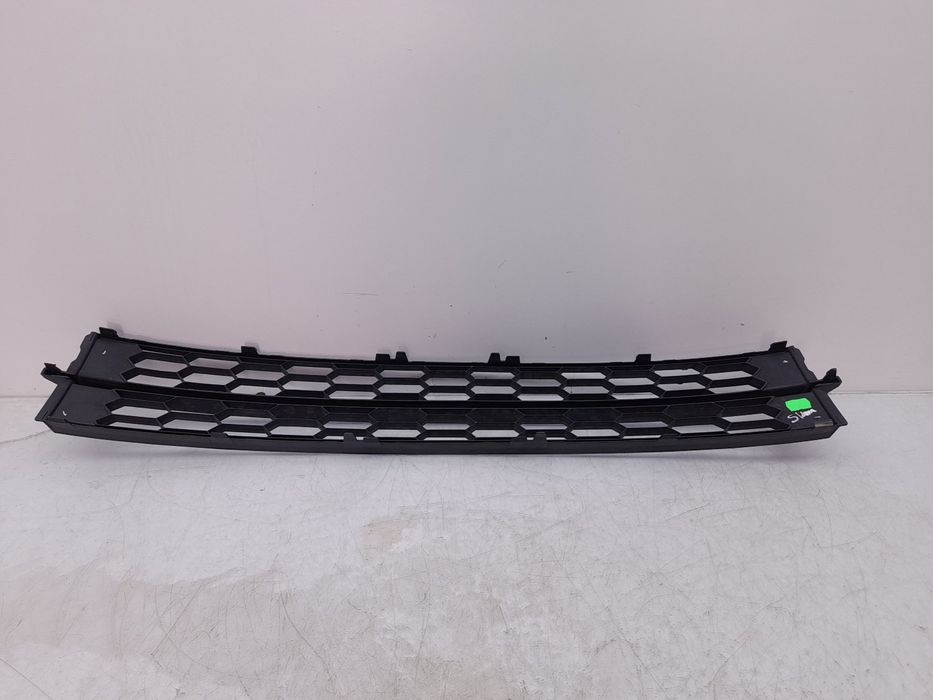 Grelha frente SKODA Rapid Liftback (NH3)