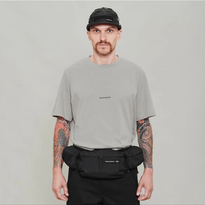 Riot division Напоясна сумка