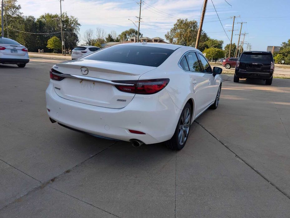 Mazda 6 Signature      2018