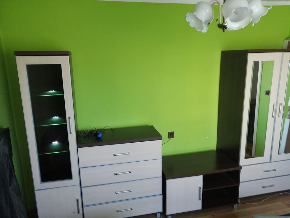 Komplet mebli do pokoju
