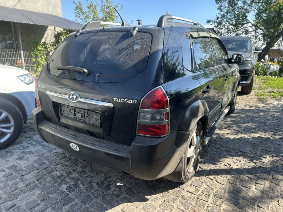 Разборка Хюндай Туксон , Hyundai Tucson   двигатель , капот ,