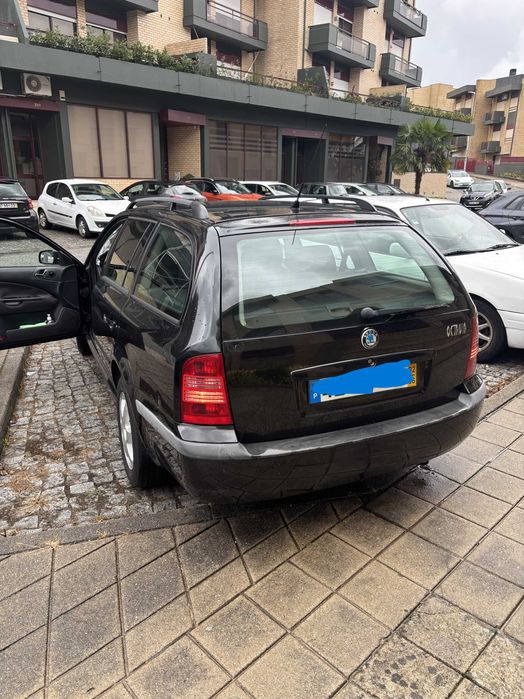 Skoda Octavia break - 1.4 gasolina,