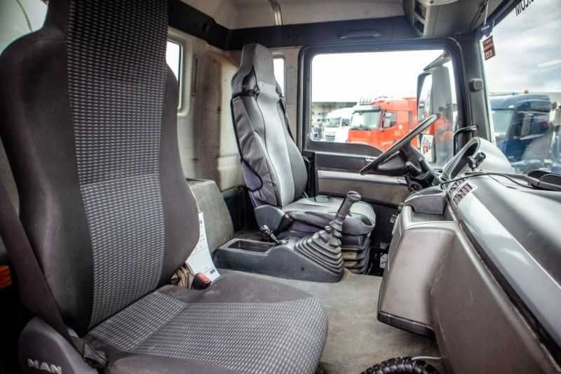 Вантажний автомобіль MAN TGS 32.400 BB+STETTER+BELT/BAND/TAPIS