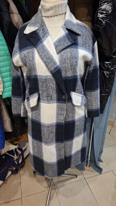 plaszcz przejsciowy welna viscoza L,XL stan bardzo dobry wymiary na zd