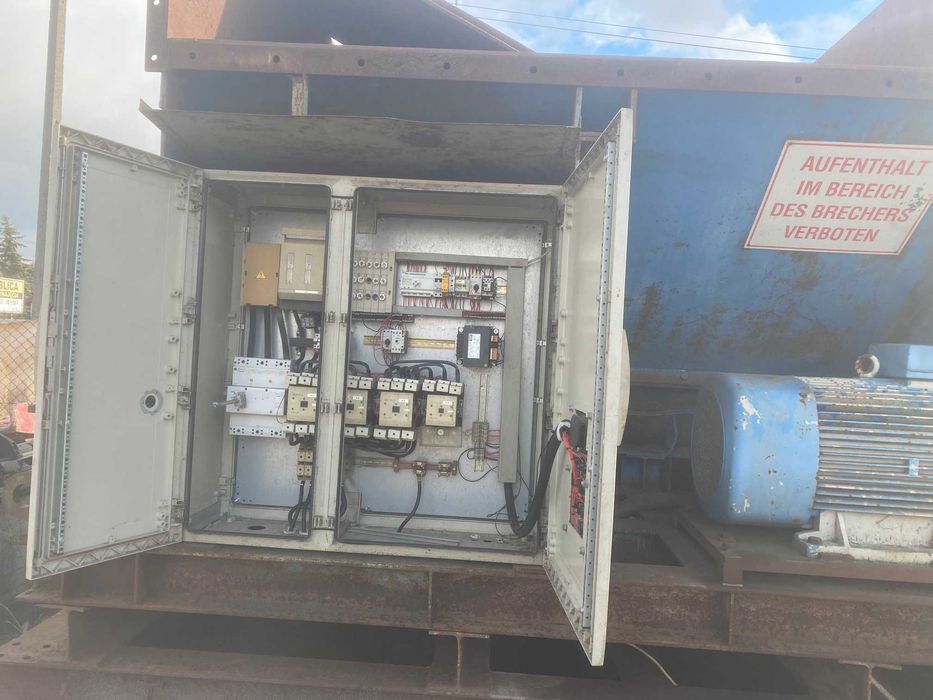 Niszczarka, kruszarka, rozdrabniacz młyn  Maier do odpadów