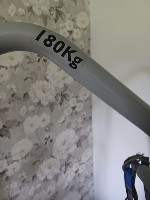 Podnosnik medyczny dżwig  invacare dla osób o wadze 180kg