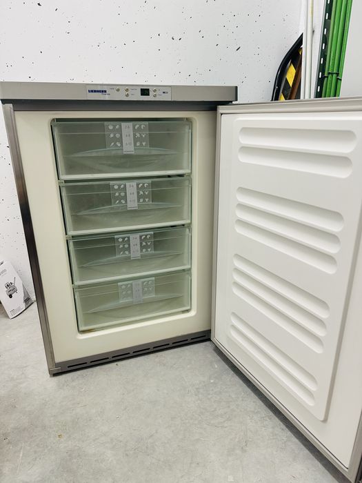 Freezer Table- Height