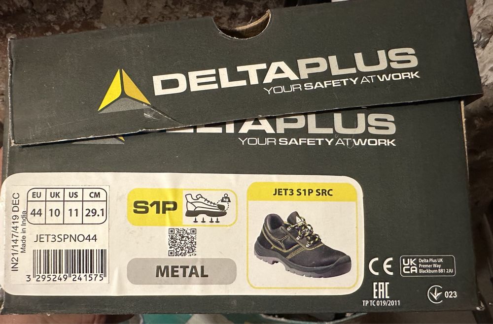 Buty robocze DeltaPlus z noskami rozmiar 44