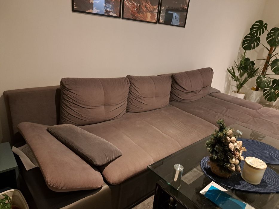 Duża kanapa z funkcją spania