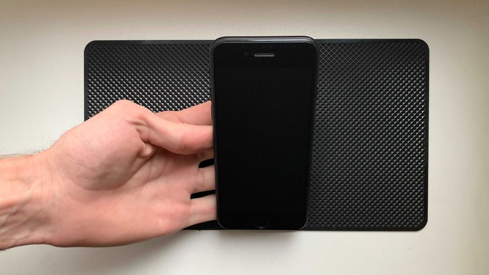 Как новый - iPhone SE 2020 - 64 гб - 85% АКБ - NEVERLOCK - BLACK