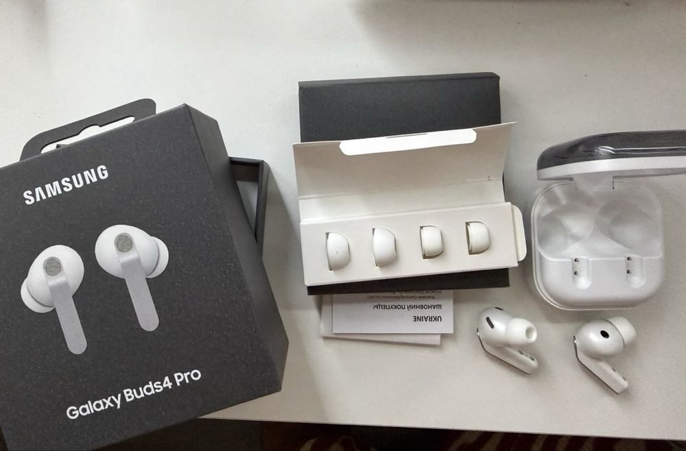 Навушники samsung galaxy buds4 pro