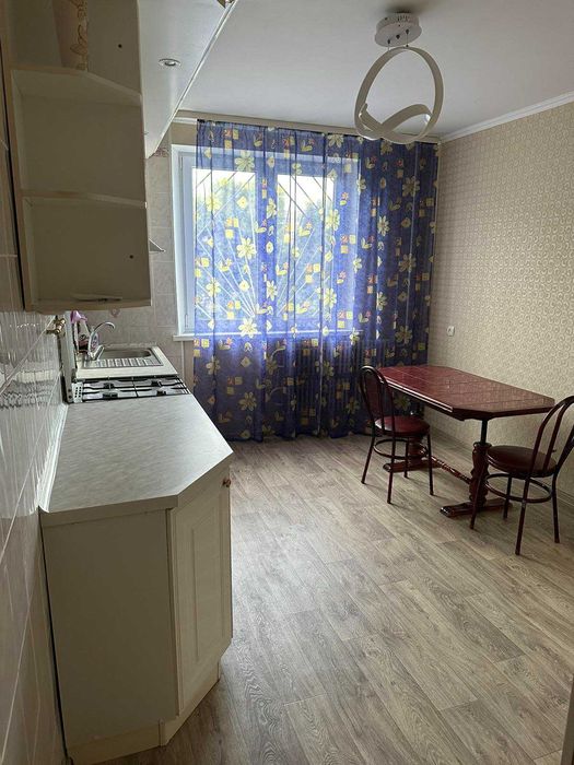 Продам 3х квартиру Жасминовый бульвар 3 к.1