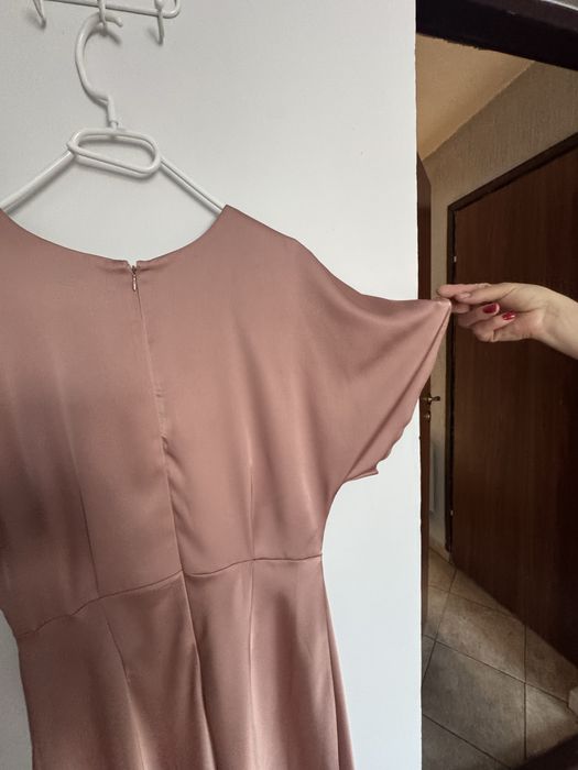 Sukienka szampanski rozowy