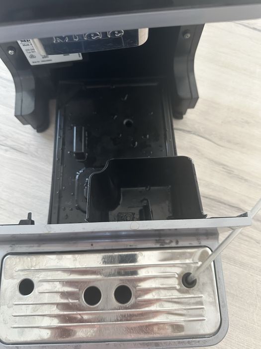 Кавомашина Miele CM6300